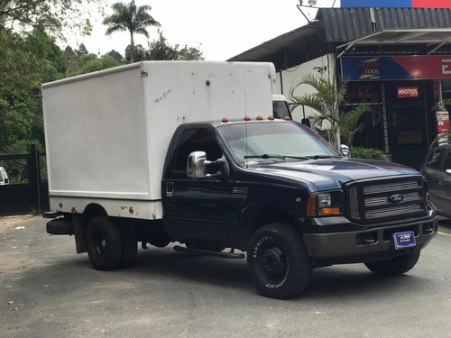 Imagen 2 de 6 de Ford Tritón 4x4
