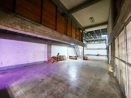 Planta Industrial O Deposito En Alquiler En Los Dos Caminos