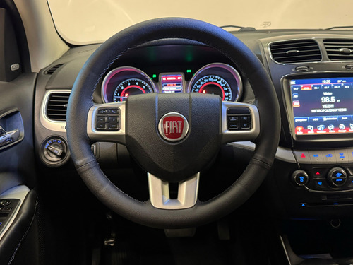 Fiat Freemont 2.4 PRECISION 16V GASOLINA 4P AUTOMÁTICO