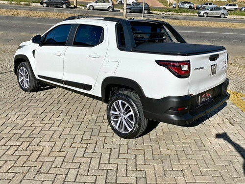 Imagem 4 de 15 de Fiat Strada Volcano 1.3 Flex 8v Cd Aut. 2022/2022