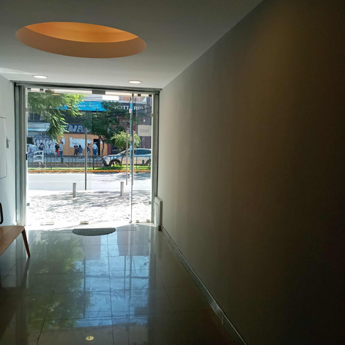 Excelente Propiedad Institucional