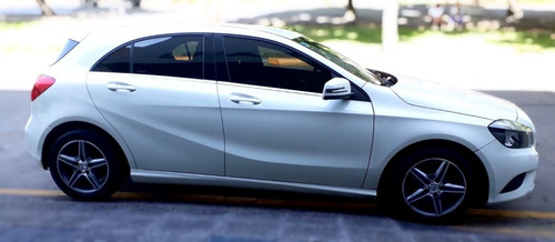 Imagen 4 de 11 de Mercedes Benz A200 Blueeffiency 2013 Manual