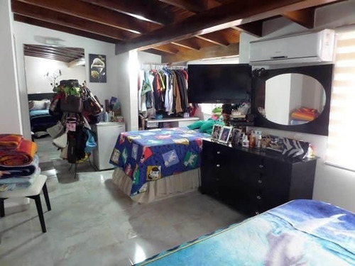 Imagen 11 de 14 de Casa En Venta En Cumbres De Curumo 22-17151 Angela Sánchez 04141417214