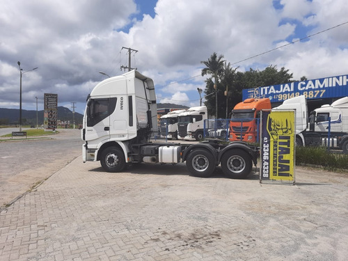 Imagem 8 de 11 de Iveco Hi Way 440 6x2 2017
