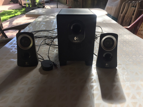 Subwoofer Logitech Z313