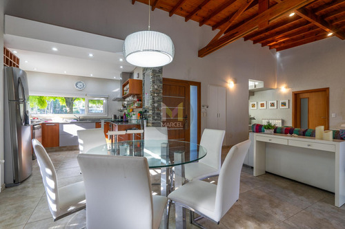 Casa En Venta 5 Ambientes Pinamar Alamos
