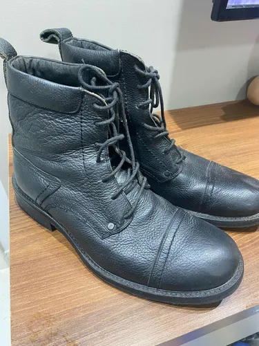 Bota ellus feminina 2025