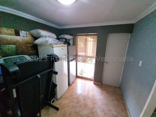 Vendo Bello Apartamento En San Roman Mls #24-9847 /smb