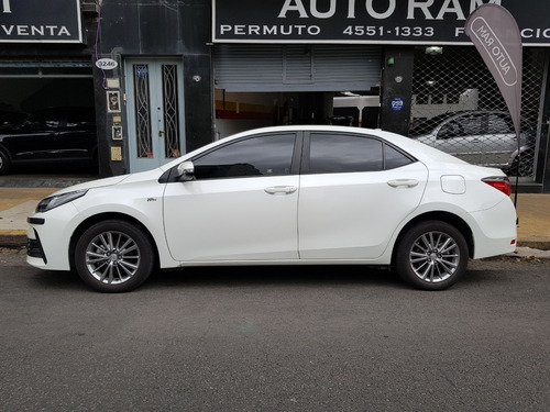 Toyota Corolla Xei 1.8 6mt 2018 Permuto Financio