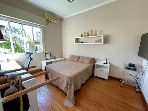Venta Casa 4 Dormitorios Jardin Piscina Parrillero Pocitos