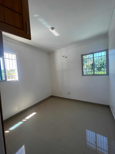 Se Renta Apartamento Detrás De Seconsa