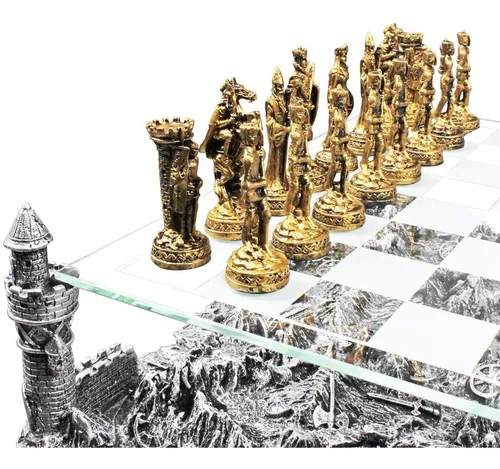 Jogo de Xadrez Medieval Luxo 32 Peças Prata e Dourado 35 x 35 cm Importado  – Bilharmais®
