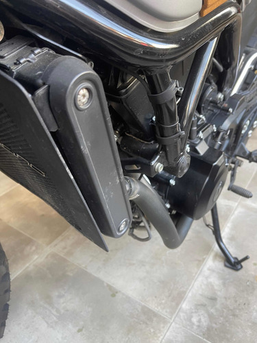 Imagen 17 de 19 de Benelli Leoncino