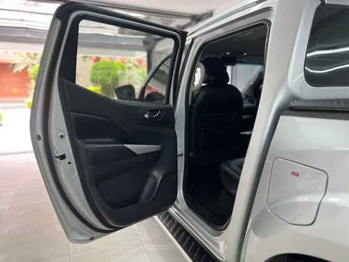 Nissan Frontier Diesel AT 2.5 4*4 2019
