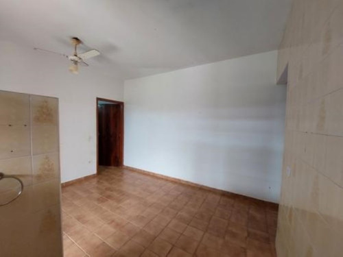 Imagem 10 de 15 de Casa Para Financiamento Bem Localizada Lado Praia, Itanhaém/sp!