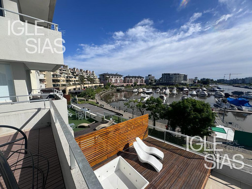 Departamento En Venta Al Rio Dos Amb Nordelta
