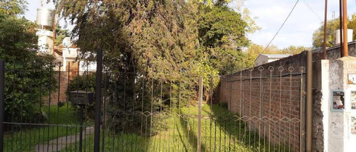 Imagen 3 de 8 de Permuta - Casa A Reciclar De 3 Ambientes En Venta - Ituzaingo Norte