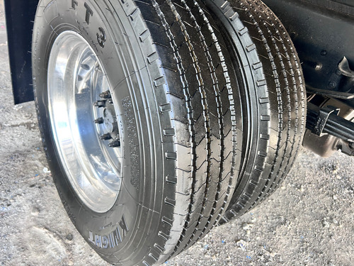 Camión Freigthliner M2 Rabon Con Caja Seca 26 Pies Seminuevo