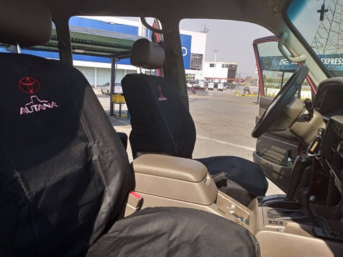 Imagen 6 de 10 de Toyota Autana