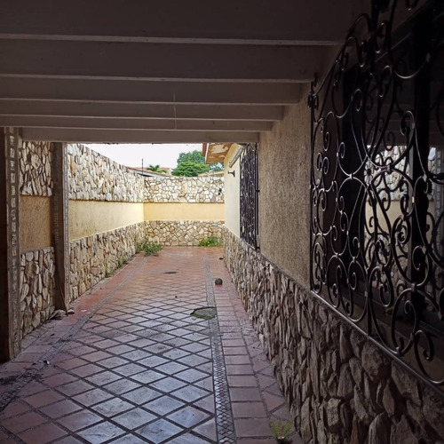 Imagen 4 de 18 de Casa En Alquiler Calle Cerrada En El Trigal Norte, Valencia Enero 2023 - Gh