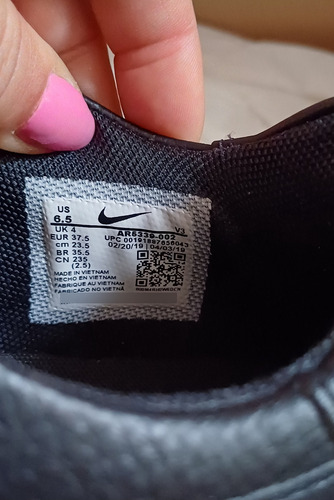 Zapatillas Nike Air Force 1 Negras (Usado)
