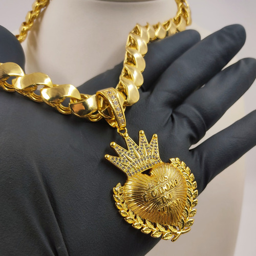 Colar Grosso Com Pingente Cravejado Moeda Antiga Banhada 18k Cor Dourado