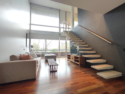 Moderno Loft En Dúplex Con Dormitorio En Suite, Balcón Y Cochera La Lucila