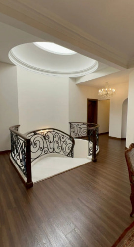 Casa Venta Y Renta, Col. Lomas De Chapultepec