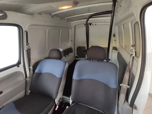 Imagem 3 de 6 de Renault Kangoo 1.6 Express 16v Flex 3p Manual