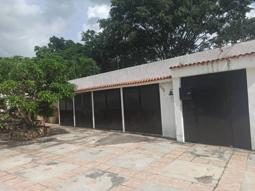 Imagen 12 de 16 de Adriana Atienzo Vende | Casa En Urb. Guaparo (lemc-442)
