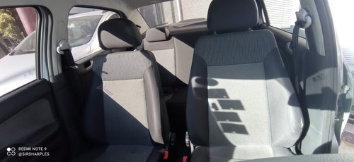 Volkswagen Voyage 1.6 2013 Usado 105.000 Km
