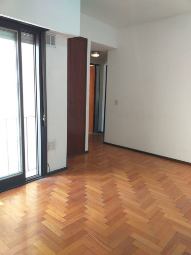 Imagen 2 de 10 de Departamento En Venta En Flores