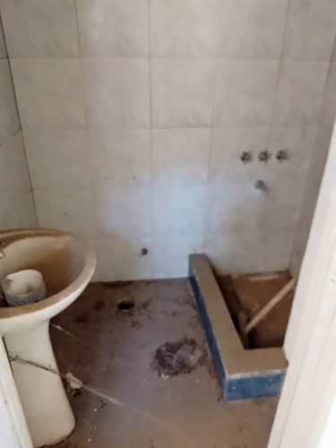 Imagen 4 de 15 de Galpón En Venta- Super Precio