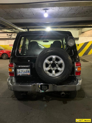 Mitsubishi Montero Dakar