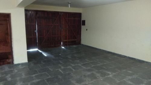 Sobrado No Bairro Nova Petrópolis Próximo Ao Centro Da Cidade. 277 M² De Área Construída E 400 M² De Terreno. - So0426
