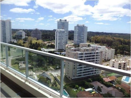 Apartamento En Alquiler Por Temporada De 2 Dormitorios