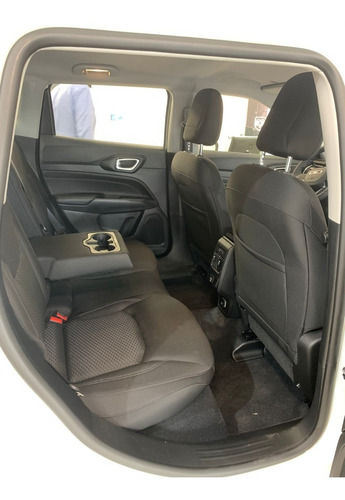Imagen 9 de 20 de Jeep Compass 1.3t Sport