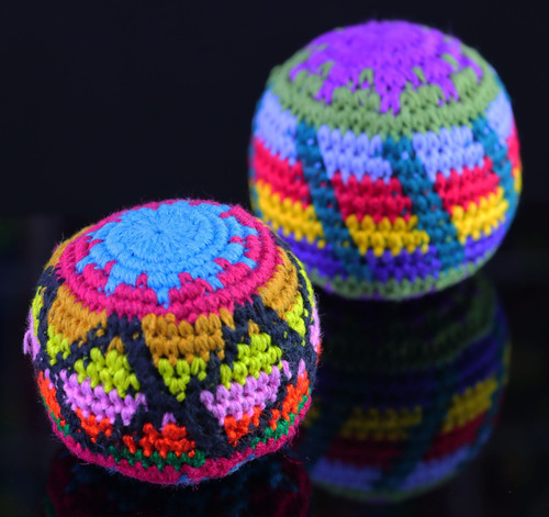 Set 12 Pelotas Antiestrés Hacky Sack Tejidas De Colores