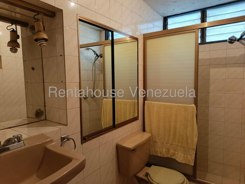 Apartamento En Venta Los Palos Grandes 25-22948