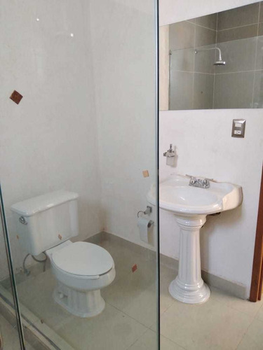 Imagen 9 de 11 de Casa En Renta 3 Recamaras El Mayorazgo Residencial León Gto