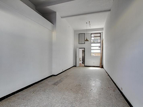 Este Encantador Local Comercial De 35 Metros Cuadrados En Santa Fe 5187 Te Ofrece La Oportunidad Pe