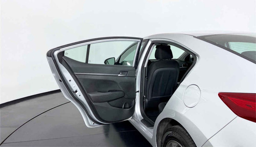 Imagen 15 de 15 de 110918 - Hyundai Elantra 2018 Con Garantía
