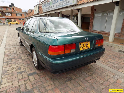 Honda Accord 2.2cc At Aa