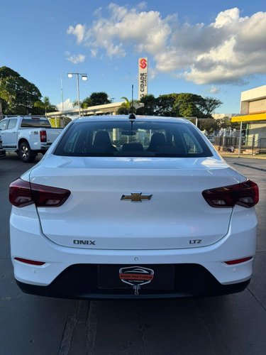 Chevrolet Onix plus Sedan Plus LTZ 1.0 TB aut