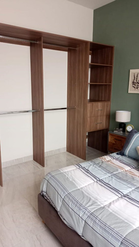 Venta De Casas En Virrey De Cataluña En Altos Del Marqués, Zona El Campanario