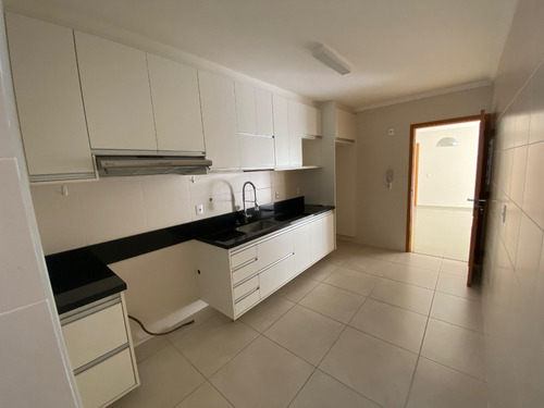 Ótimo Apartamento Em Atibaia! 2 Quartos (1 Suíte) Já Com Ar Condicionado Na Sala E Suite. Benheiros Prontos E Cozinha Planejada!