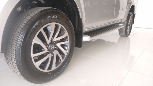 Nissan Frontier Le 4x4 At
