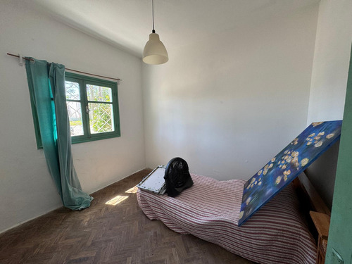 Casa En Venta Sobre Importante Avenida Comercial, Con Renta
