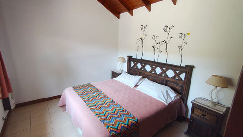 Venta Complejo De Cabañas Con Casona La Cumbre