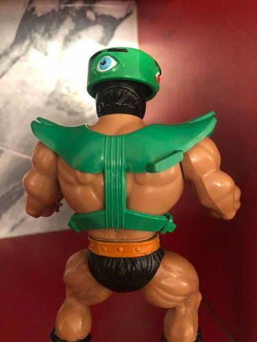 Tri-klops Vintage Y En Funko Especial. (Usado)